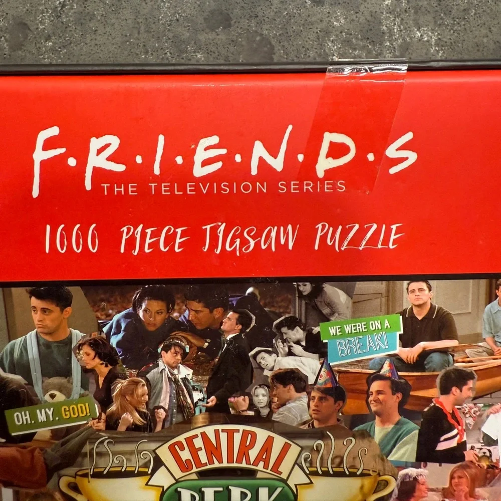 FRIENDS 1000 piece Collage Puzzle NIB - Picture 3 of 4